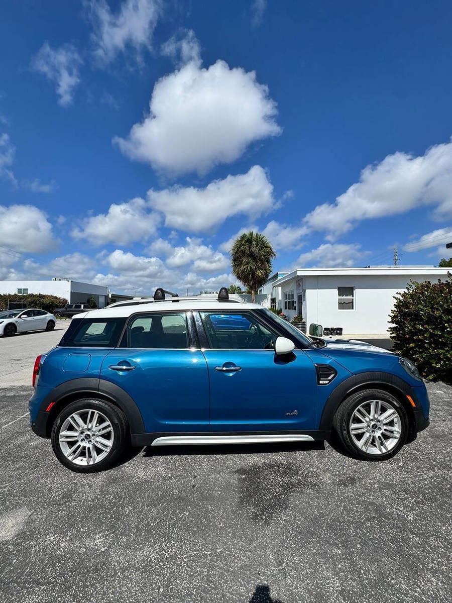 Used 2017 MINI Cooper Countryman ALL4 AWD/4WD image 7