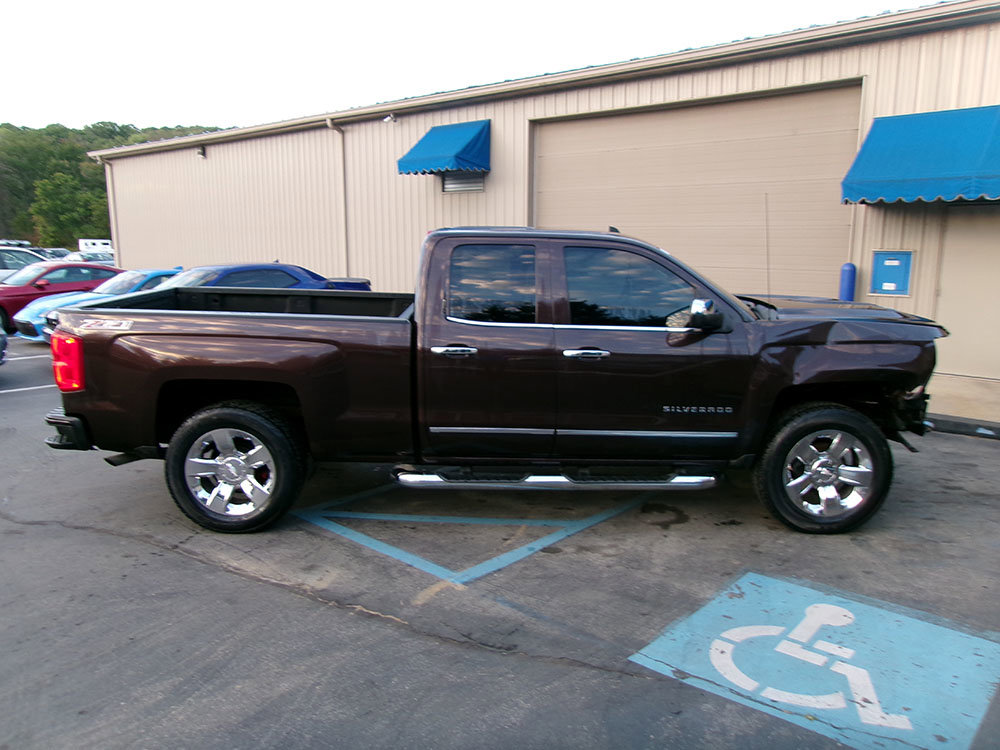 Used 2016 Chevrolet Silverado 1500 LTZ Z71 w/ LTZ Plus Package image 7