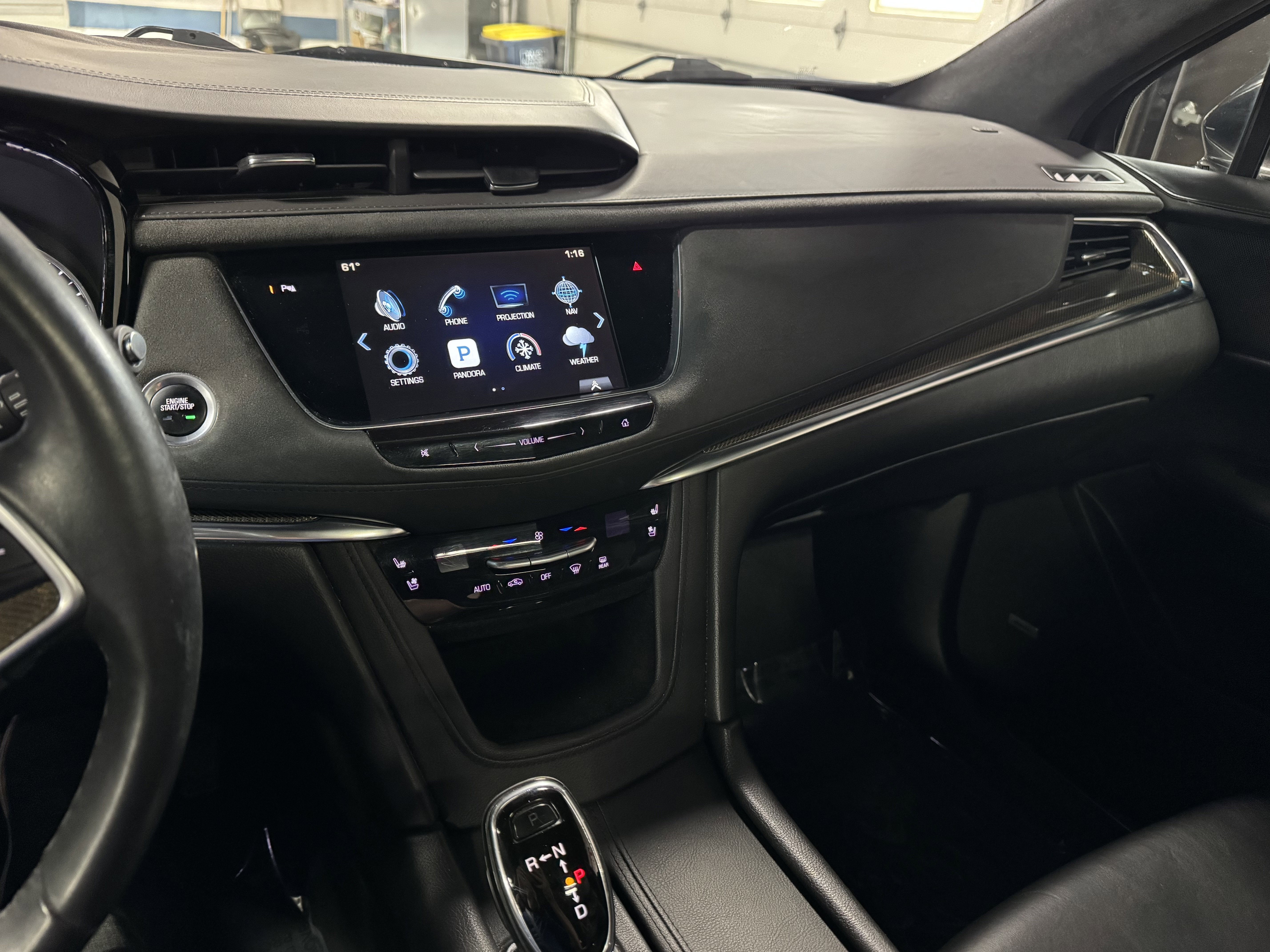 Used 2017 Cadillac XT5 Platinum image 19