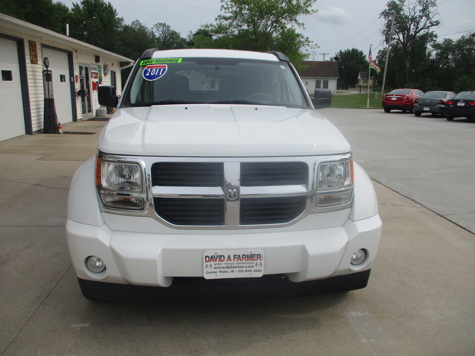 Used 2011 Dodge Nitro SE AWD/4WD image 3