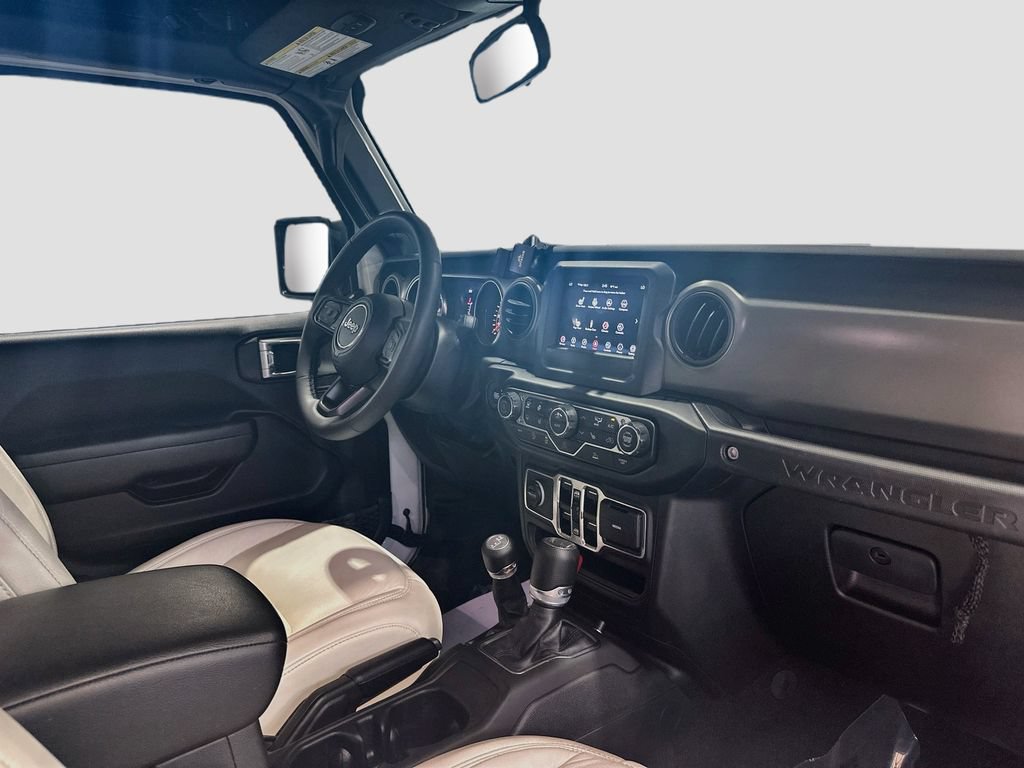 Used 2023 Jeep Wrangler Unlimited Sport AWD/4WD image 26