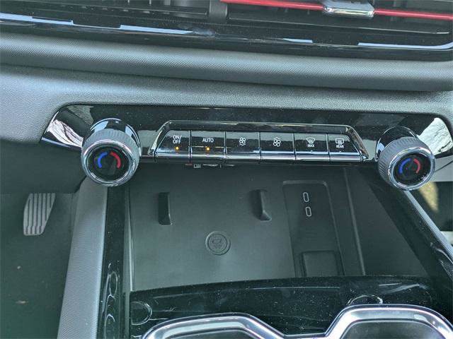 New 2025 Chevrolet Silverado EV RST image 22