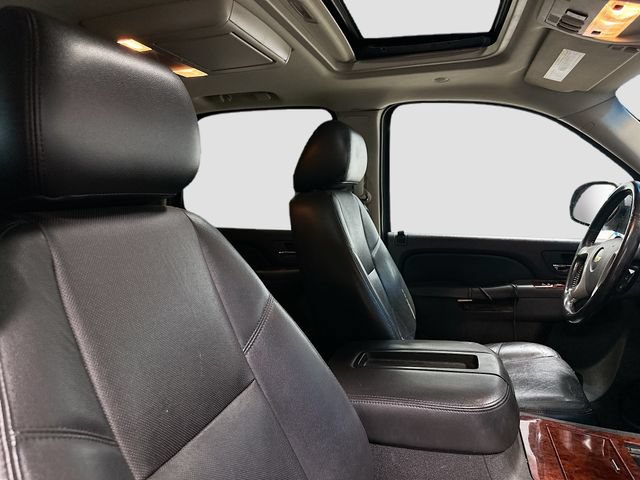Used 2012 Chevrolet Tahoe LTZ AWD/4WD image 29
