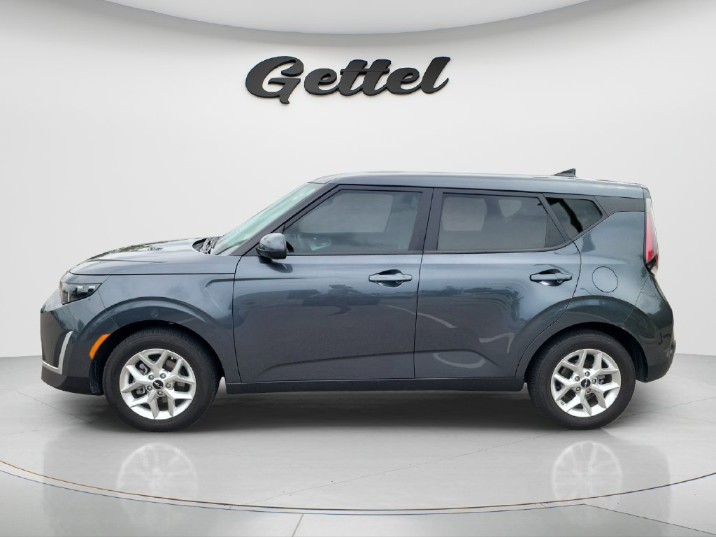 Used 2024 Kia Soul LX w/ Option Group 015 FWD image 8