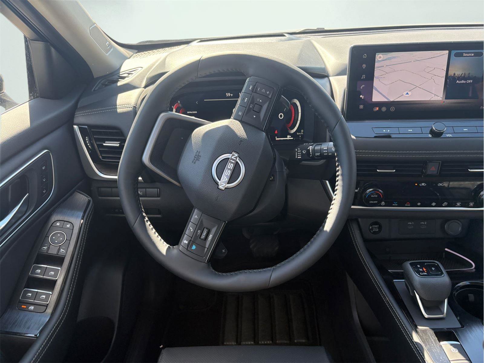 New 2026 Nissan Rogue Platinum w/ Platinum Premium Package image 12