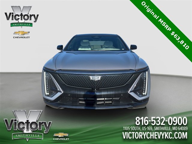 Used 2024 Cadillac Lyriq Sport image 2