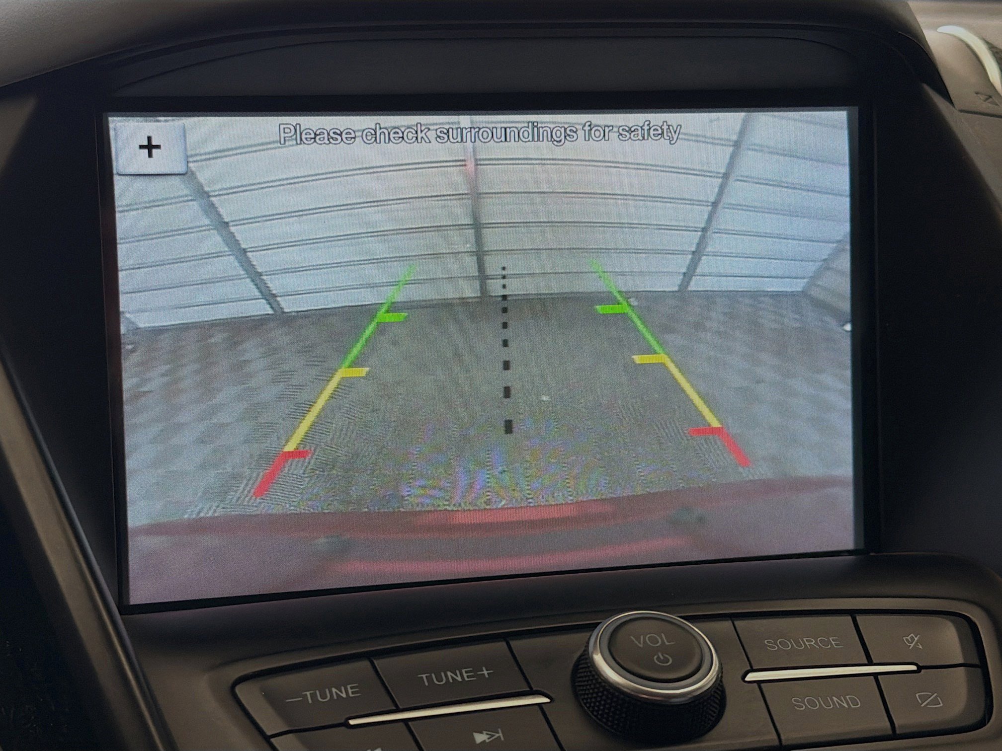Used 2019 Ford Escape SE image 16