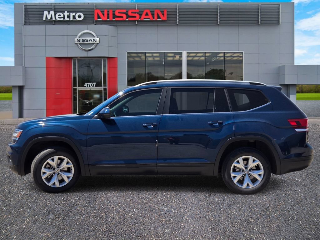 Used 2019 Volkswagen Atlas SE w/ Towing Package FWD image 3