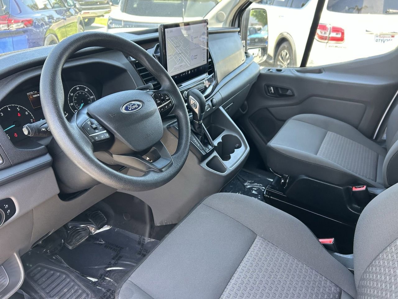 Used 2023 Ford Transit 350 XLT RWD image 23