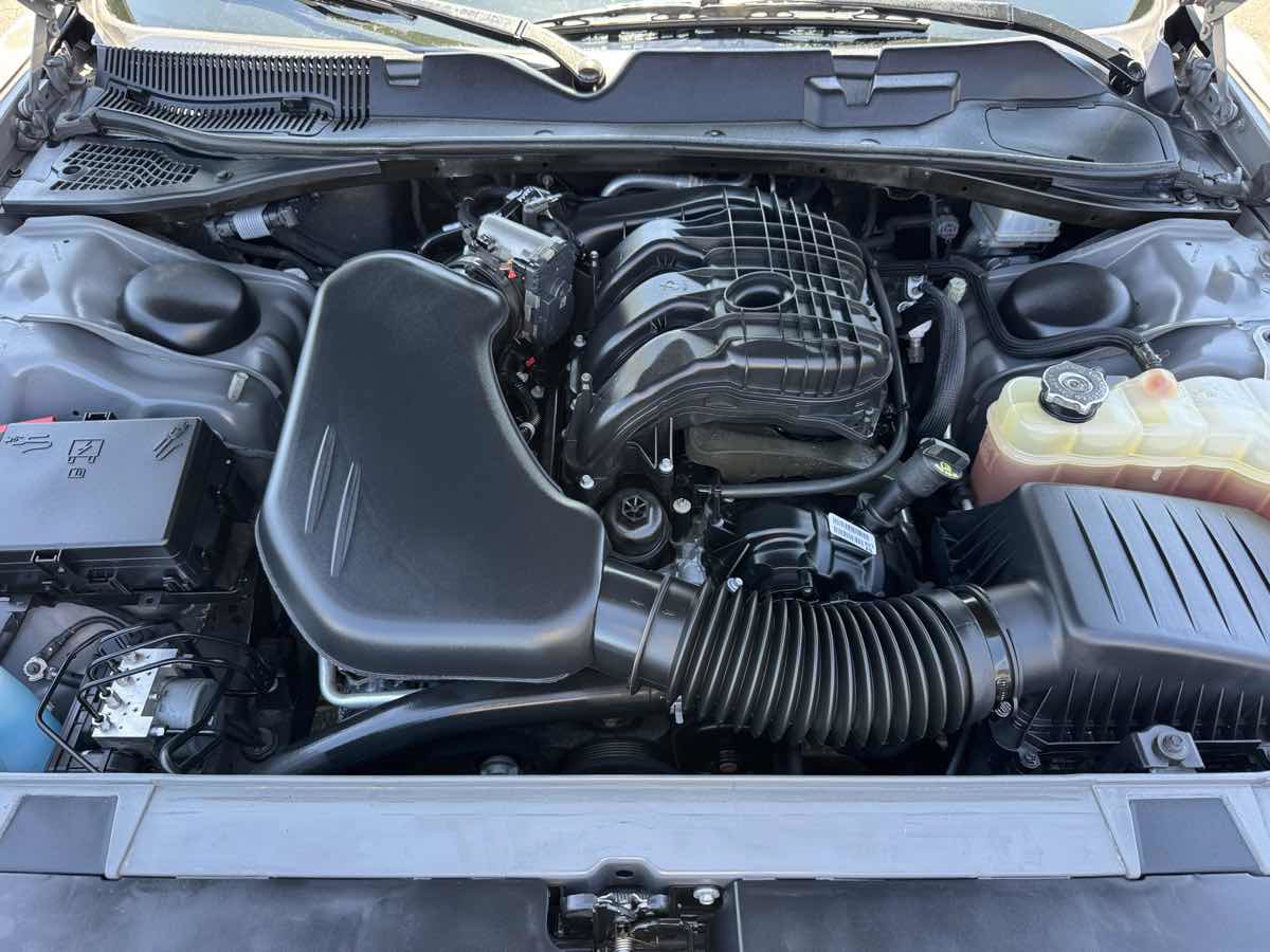 Used 2023 Dodge Challenger SXT w/ Blacktop Package RWD image 8