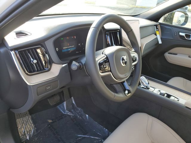 New 2026 Volvo XC60 B5 Plus w/ Protection Package Premier image 8