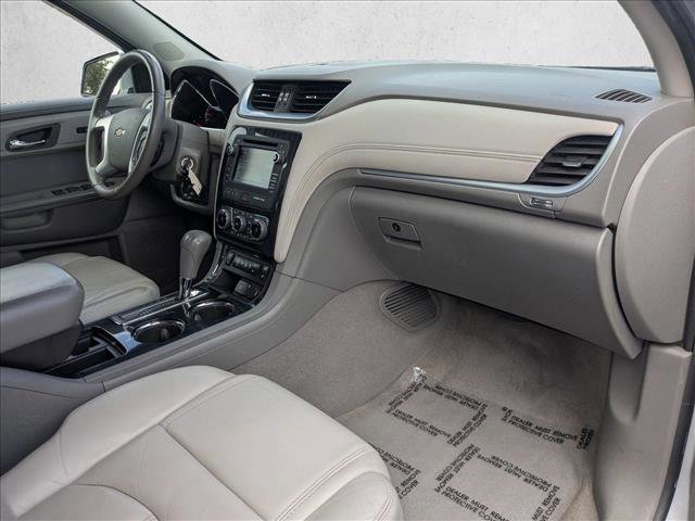 Used 2017 Chevrolet Traverse LT FWD image 20