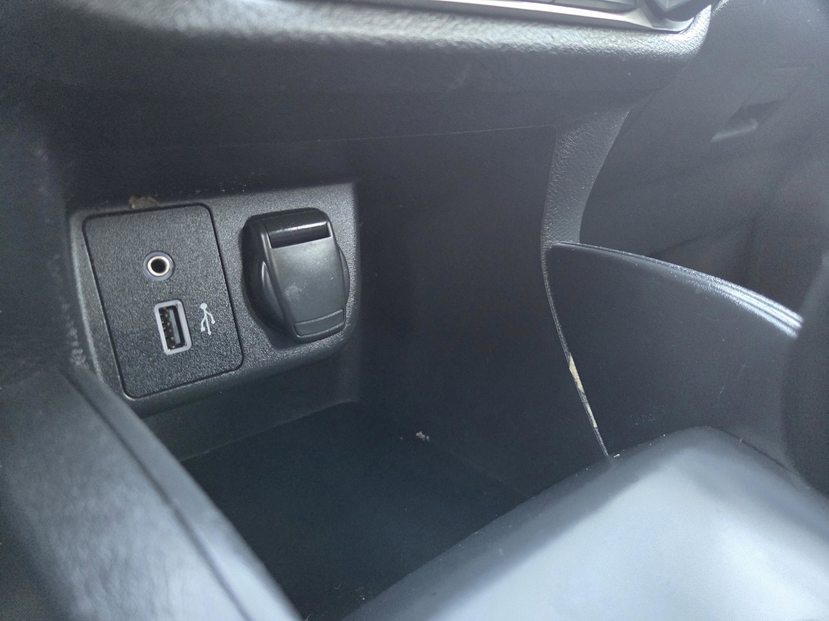 Used 2024 Nissan Versa S w/ Trunk Package FWD image 19