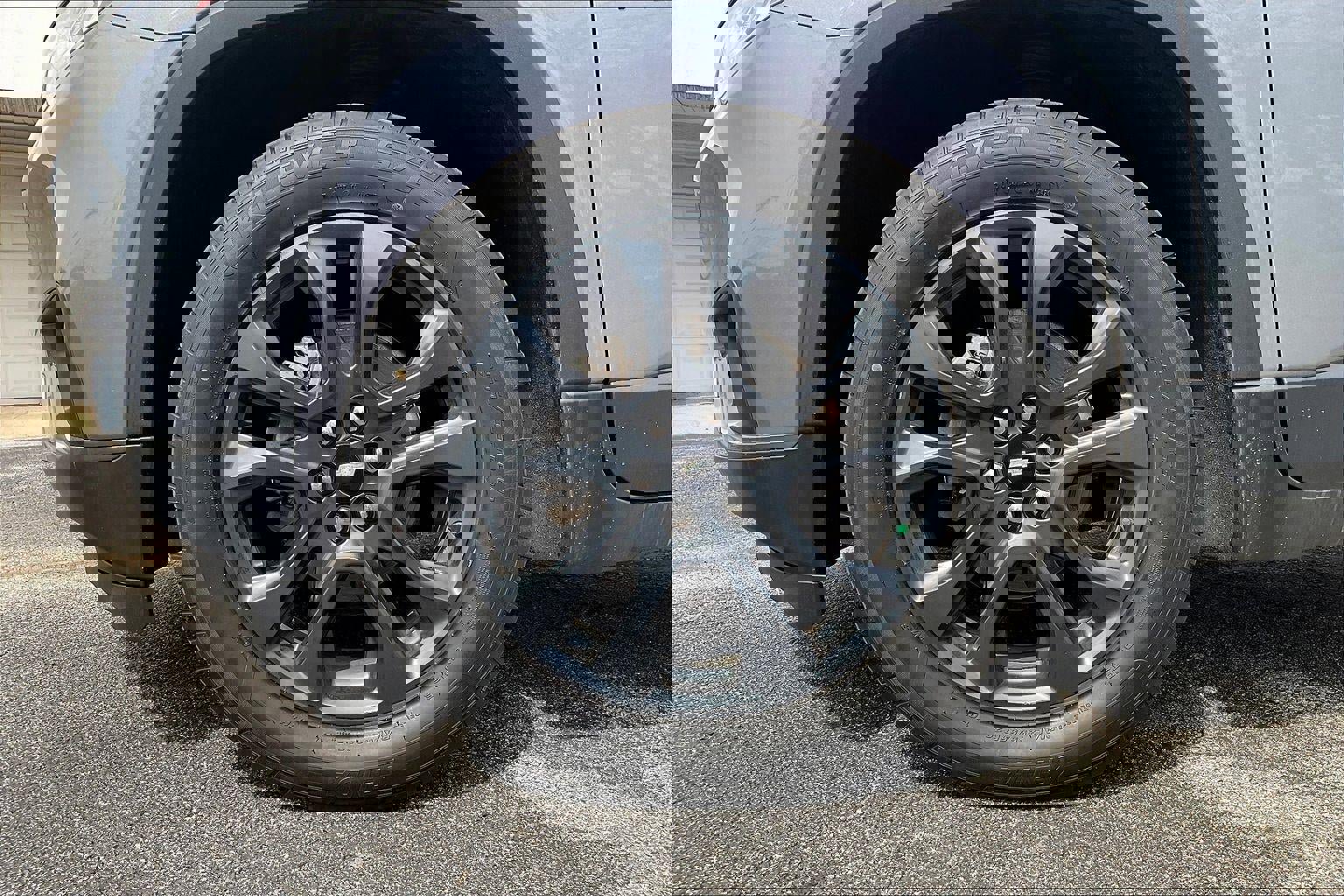 Used 2019 Chevrolet Traverse RS FWD image 9