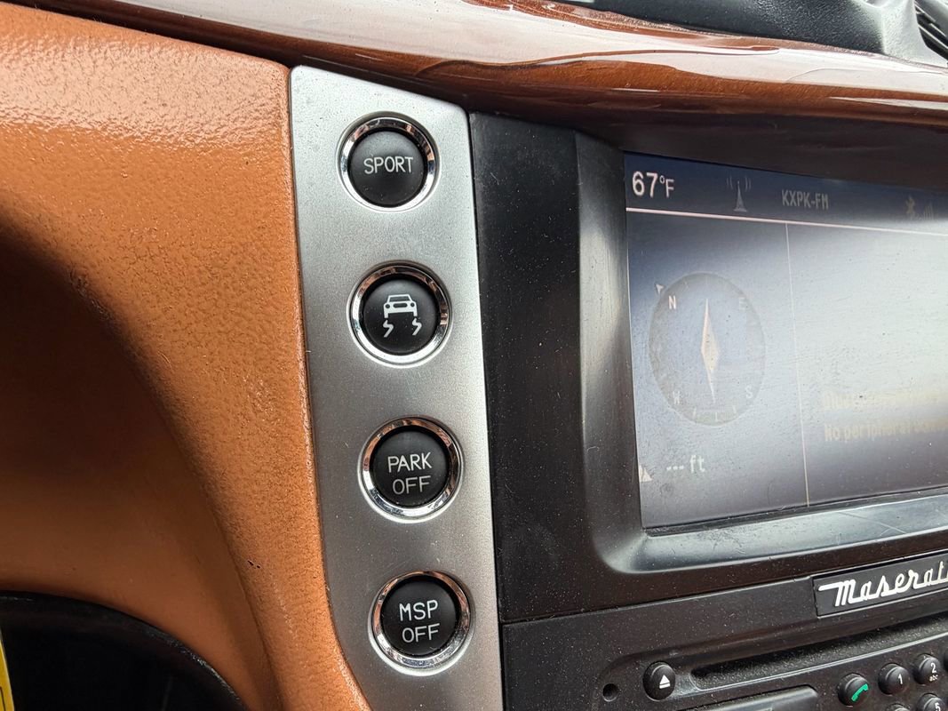 Used 2011 Maserati GranTurismo Coupe image 24