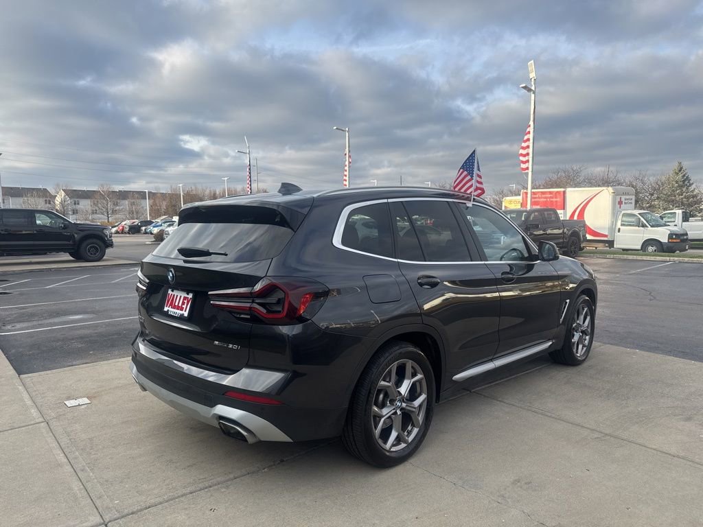 Used 2022 BMW X3 sDrive30i w/ Convenience Package w/ZPA image 9