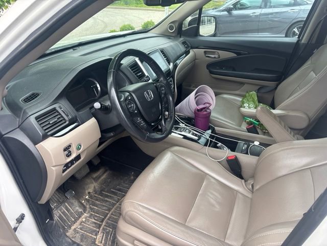 Used 2017 Honda Pilot Elite image 5