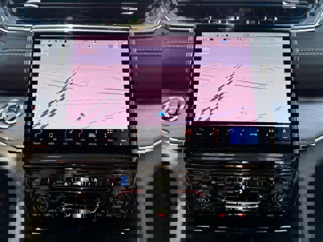 New 2025 Jeep Grand Cherokee L Limited w/ Luxury Tech Group II image 18