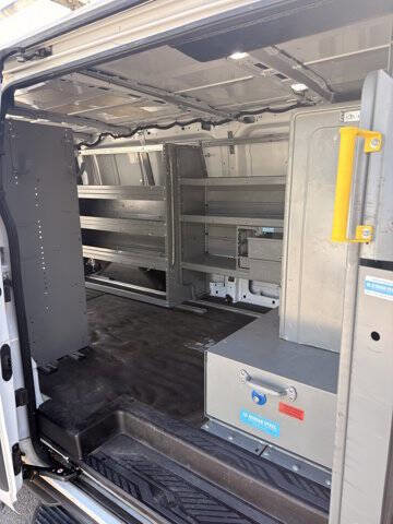 Used 2018 Ford Transit 250 148 Low Roof image 19