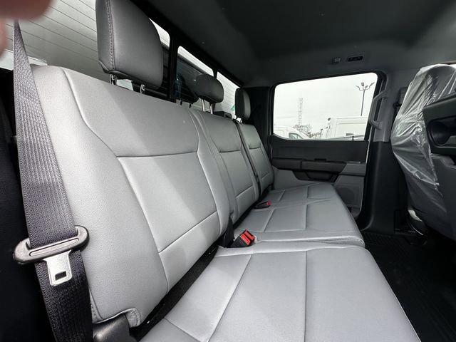 New 2026 Ford F550 4x4 Crew Cab image 58
