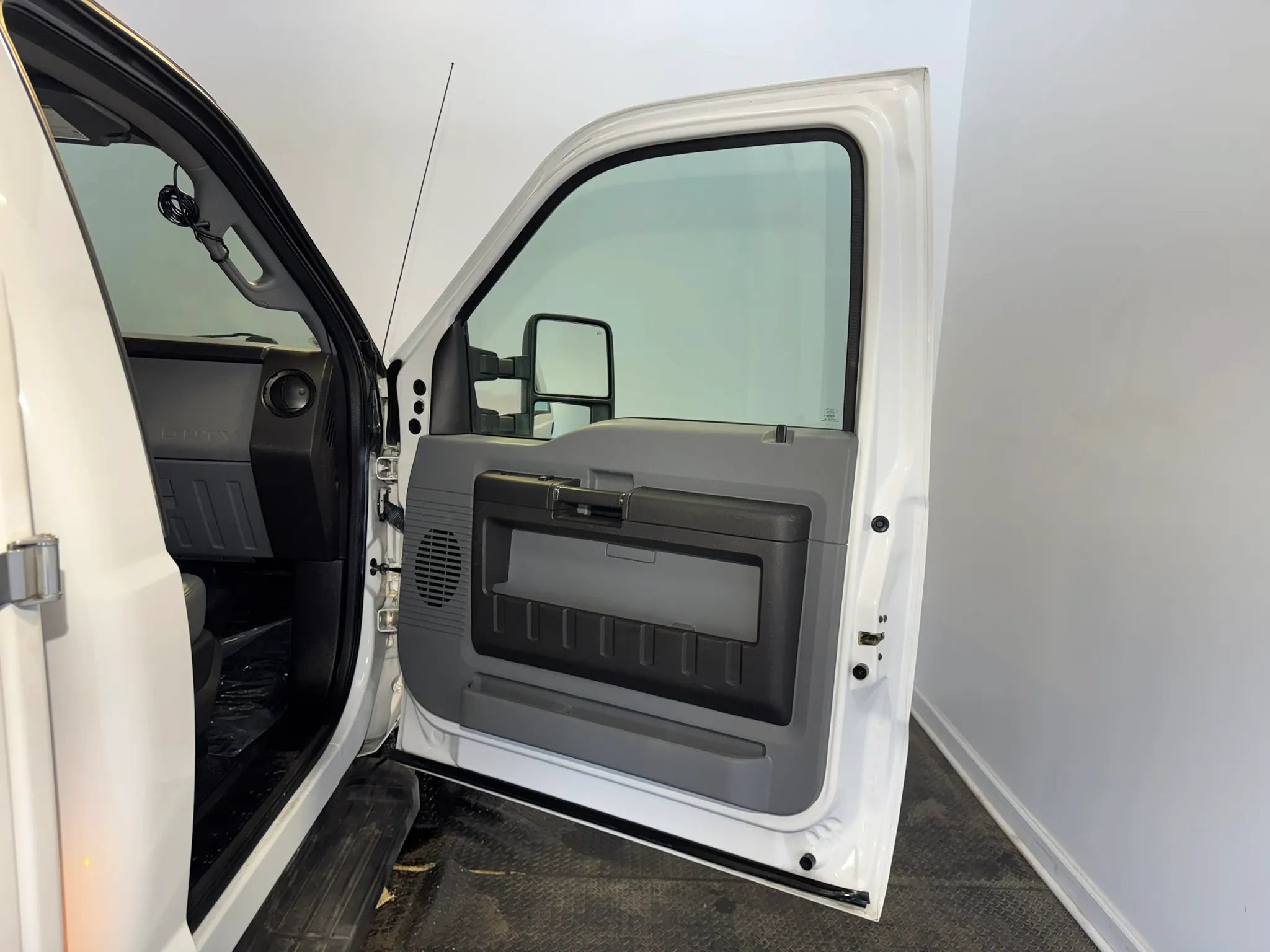 Used 2012 Ford F350 XL w/ PWR Equipment Group AWD/4WD image 21