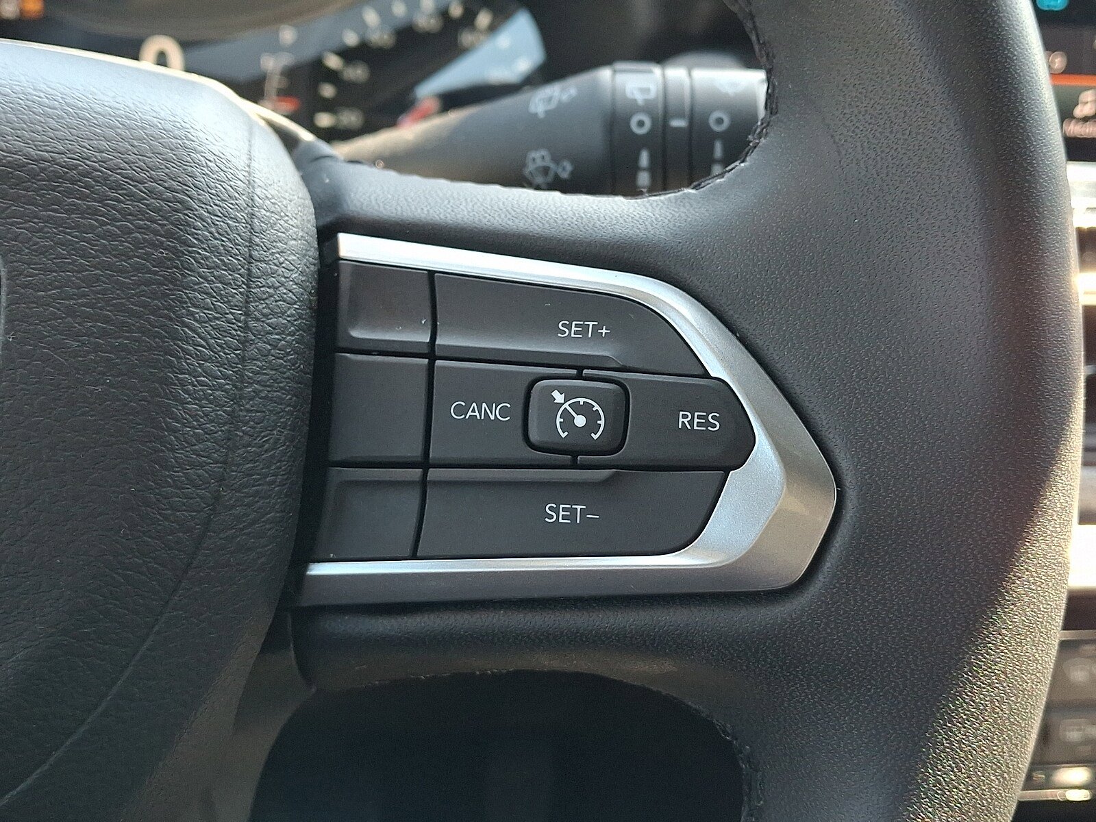Used 2024 Jeep Compass Latitude image 21