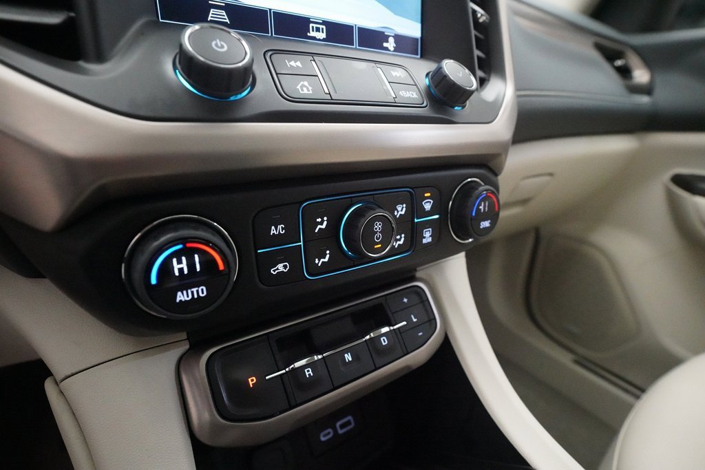 Used 2023 GMC Acadia Denali w/ Trailering Package image 21