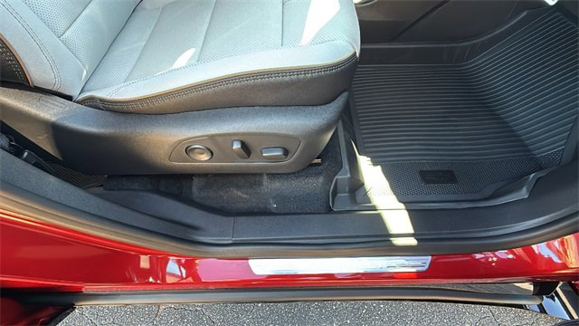 New 2026 Chevrolet Traverse High Country w/ LPO, Floor Liner Package image 31