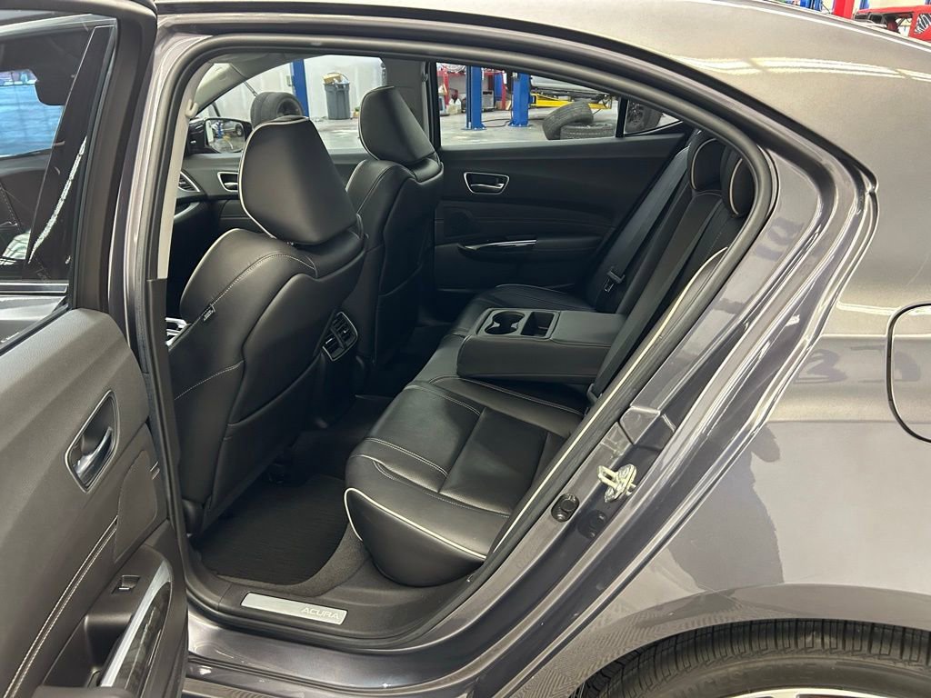 Used 2020 Acura TLX V6 w/ Technology Package FWD image 19