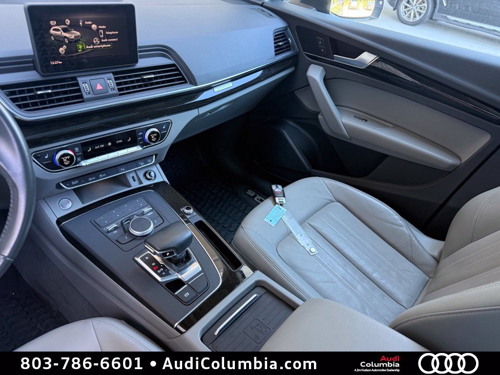 Used 2020 Audi Q5 2.0T Premium w/ Convenience Package AWD/4WD image 32
