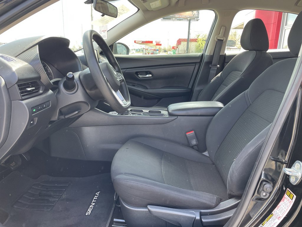 Used 2022 Nissan Sentra S w/ Lighting Package image 10