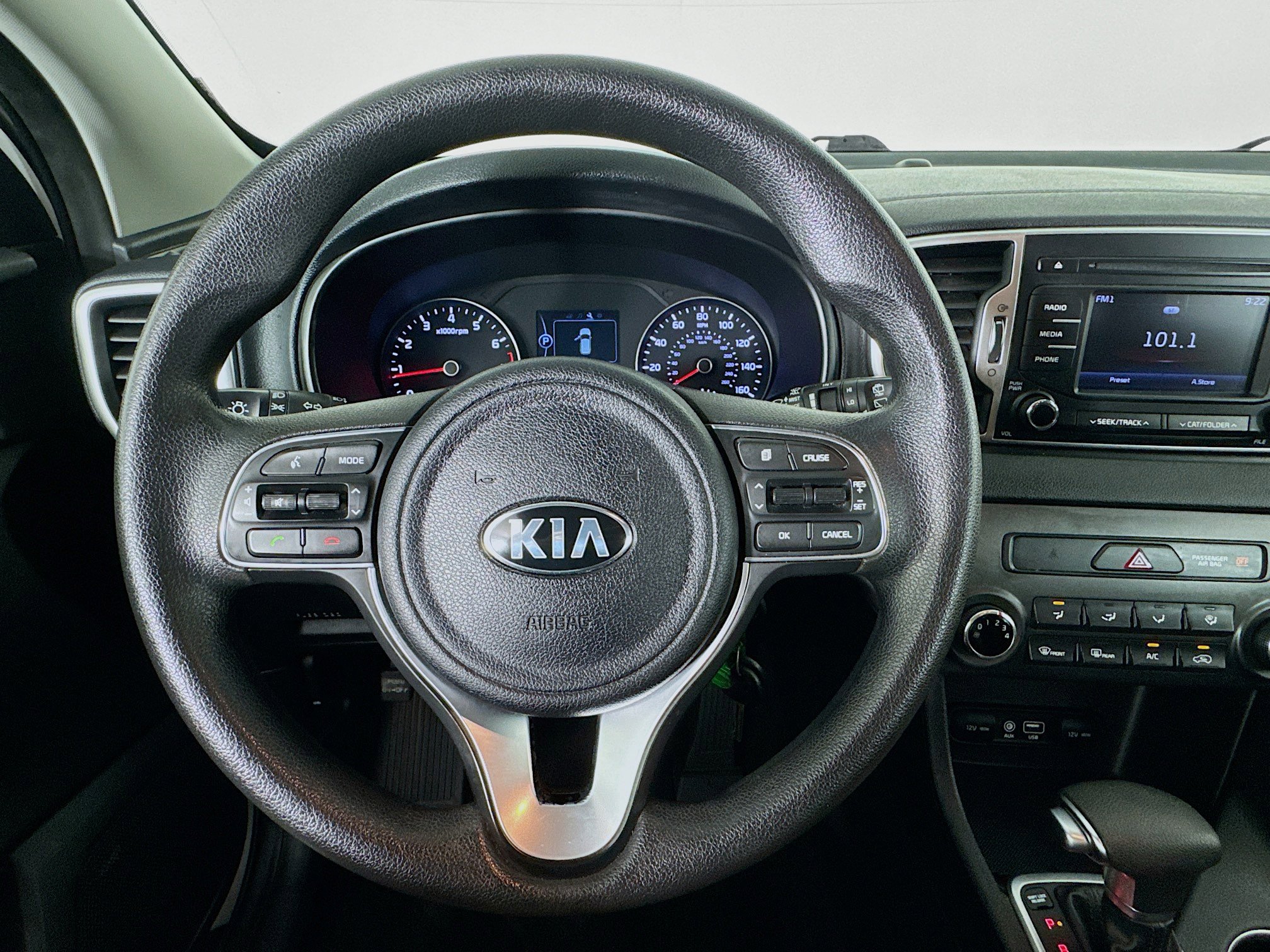 Used 2019 Kia Sportage LX image 11