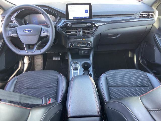 Used 2025 Ford Escape ST-Line image 15