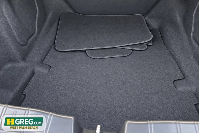 Used 2020 Chevrolet Camaro LT RWD image 16