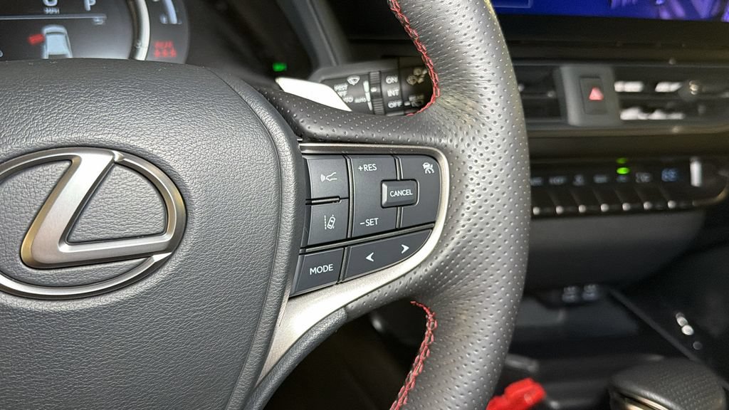Certified 2024 Lexus UX 250h F Sport AWD/4WD image 23