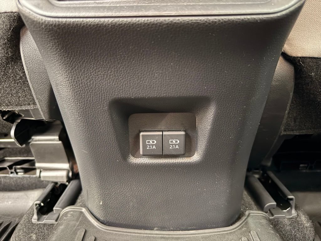 Used 2021 Toyota RAV4 XLE w/ Convenience Package AWD/4WD image 26