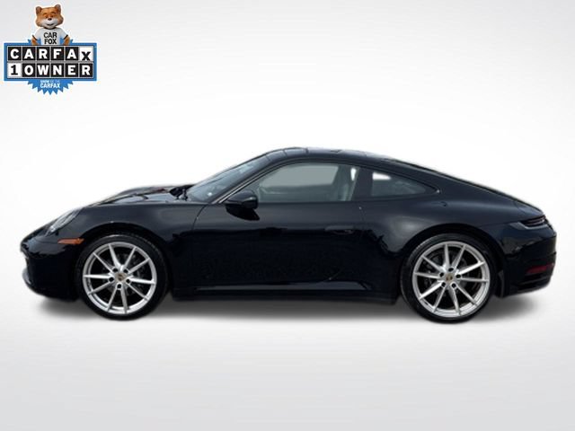 Used 2024 Porsche 911 Carrera 4 AWD/4WD image 3