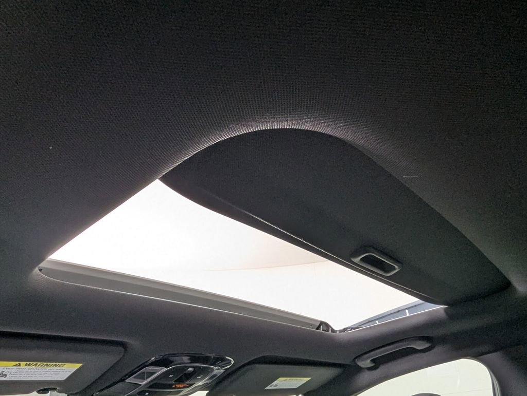 Used 2022 Hyundai Santa Cruz SEL Premium w/ Cargo Package image 27