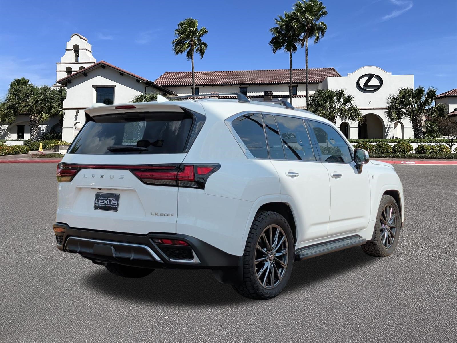 Used 2023 Lexus LX 600 F Sport AWD/4WD image 2