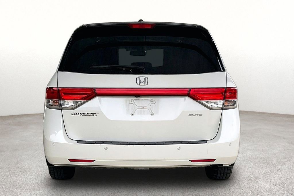 Used 2016 Honda Odyssey Touring Elite image 6