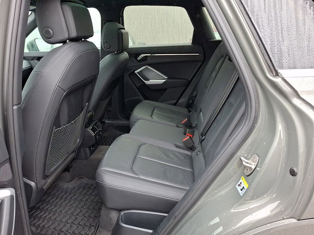 Used 2023 Audi Q3 2.0T Premium w/ 19" Wheel Package AWD/4WD image 10