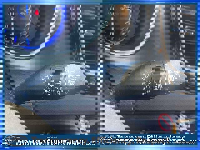 Used 2025 Chrysler Pacifica Select image 25