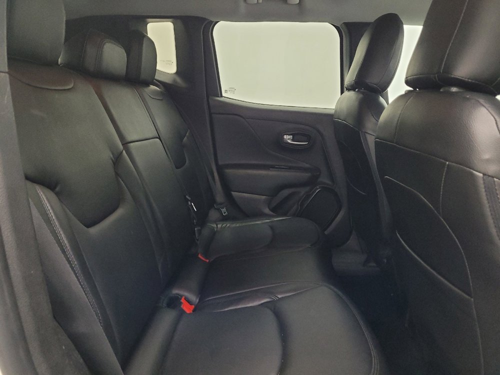 Used 2017 Jeep Renegade Altitude image 19