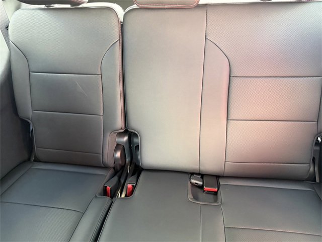 Certified 2025 Chevrolet Traverse Z71 w/ Driver Confidence Package image 17