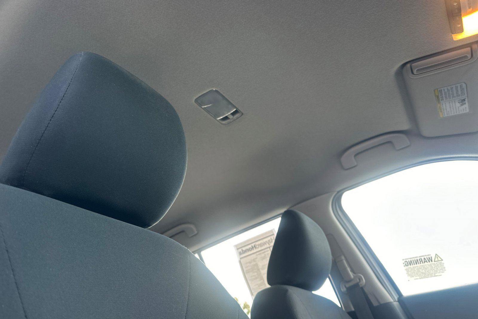 Used 2024 Nissan Kicks S image 16