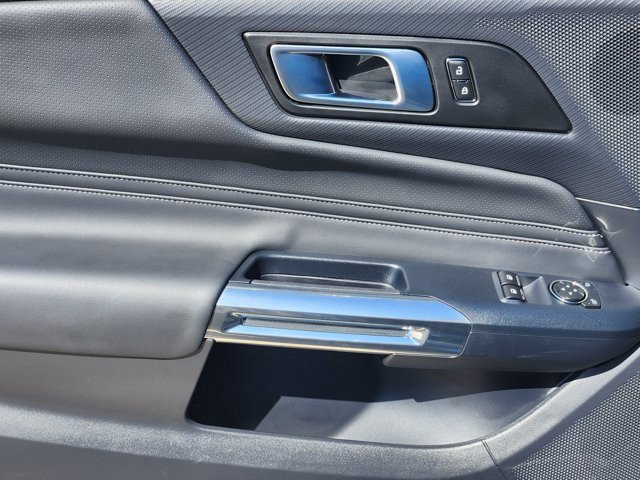 Used 2025 Ford Mustang GT Premium RWD image 21