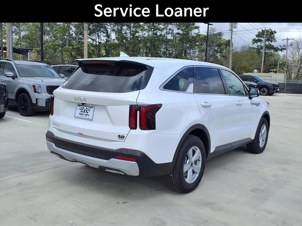 New 2026 Kia Sorento LX FWD image 2