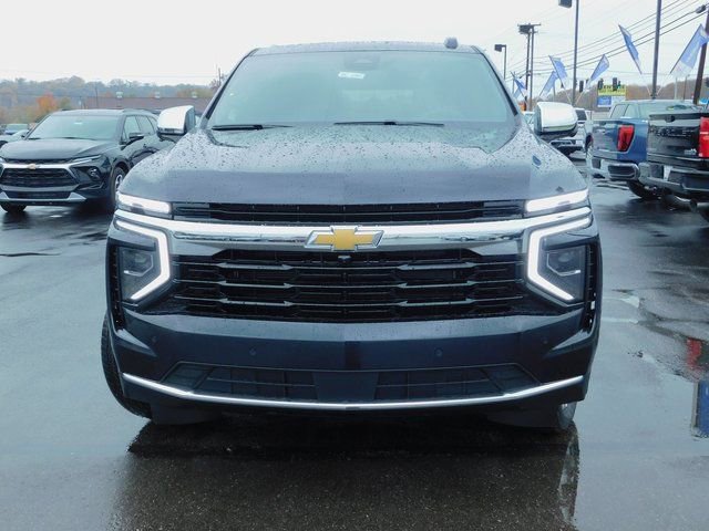 New 2026 Chevrolet Suburban LS w/ LPO, Chrome Package AWD/4WD image 3