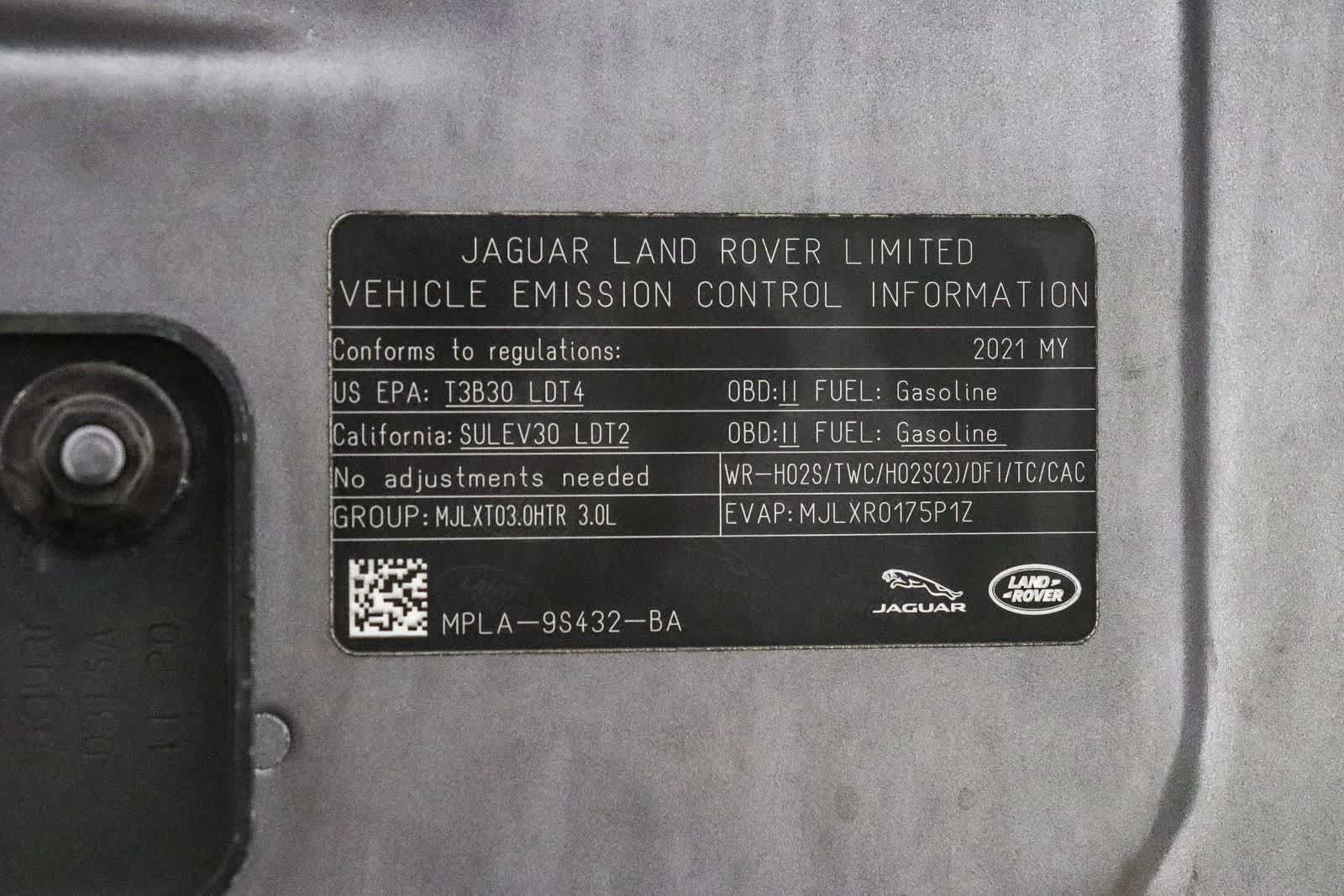 Used 2021 Land Rover Defender 110 X-Dynamic HSE AWD/4WD image 29