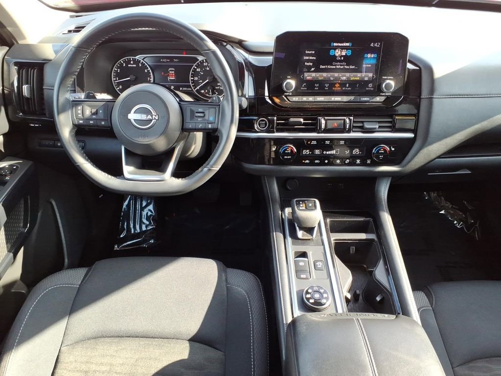 Certified 2023 Nissan Pathfinder SV AWD/4WD image 10